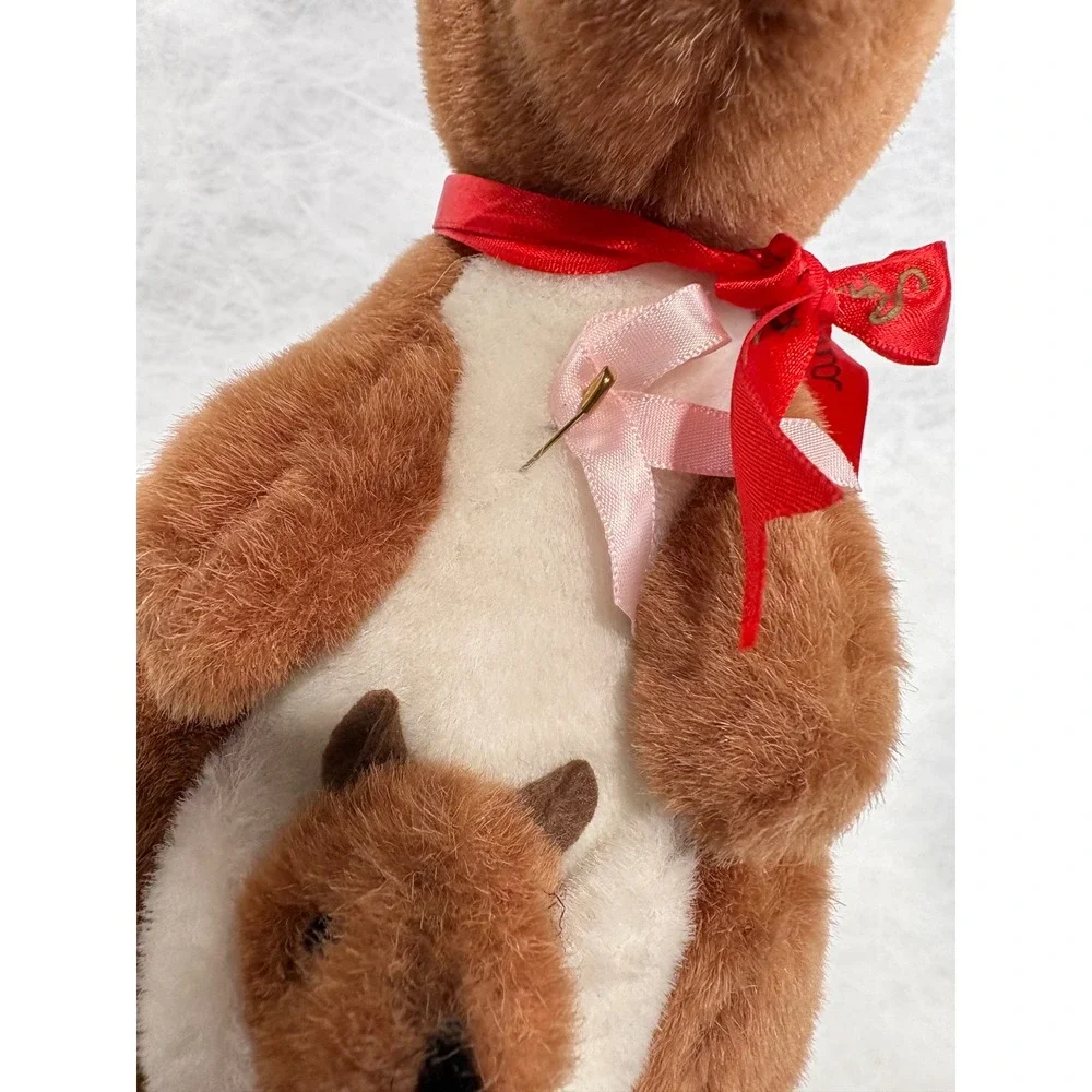 United Souvenirs Australia Kangaroo and Joey Plush Brown Stuffed Animal 8 inch